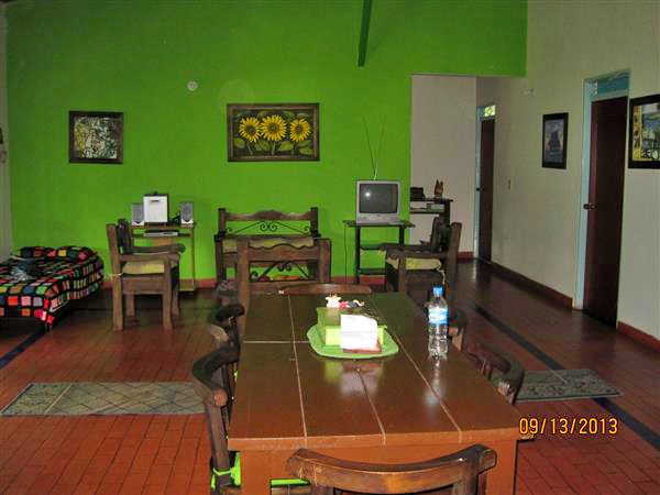 villaangelica16 Alquiler Fincas Quindio Hoteles Eje Cafetero Planes Transporte sala
