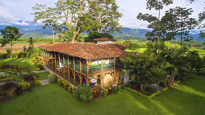 vista casa principal bambusa