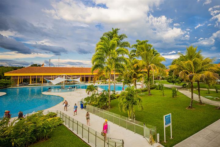 hotelmocawaresorT Alquiler Fincas Quindio Hoteles Eje Cafetero Planes Transporte zonas humedas